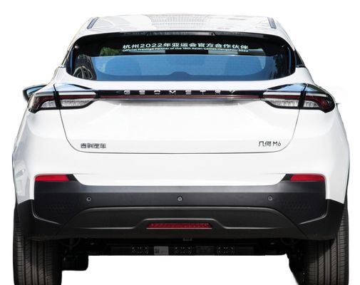 Η Geely Geometry M6 Electric Compact SUV Range 580KM Για αστική μεταφορά