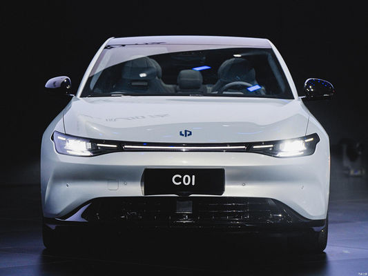 Leapmotor C01 Κινέζικο Ηλεκτρικό Σεντάν 525KM-717KM Με Πύλες Χωρίς Φρέμα