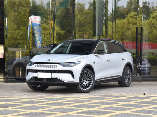 LEAPMOTOR C11 PHEV Μεσαίου μεγέθους SUV Περιεκτικό χιλιόμετρο οδήγησης 1024KM