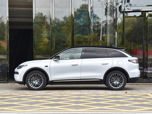 LEAPMOTOR C11 PHEV Μεσαίου μεγέθους SUV Περιεκτικό χιλιόμετρο οδήγησης 1024KM