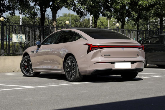 Neta S τετρακίνητο σεντάν PHEV Υποβοηθούμενο επίπεδο οδήγησης L2