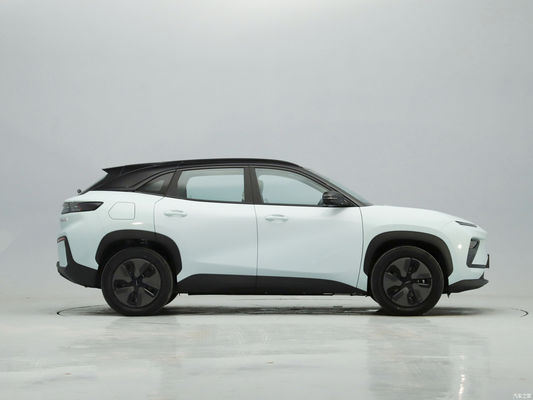 Το Chery EQ7 Pure Electric SUV Μεσαίου μεγέθους με 4 τροχούς κίνησης 412KM-512KM