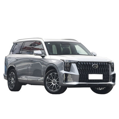 Το 2023 GAC Trumpchi GS8 2.0T 7 θέσεων μεγάλο πολυτελές SUV είναι διαθέσιμο σε δίτροχο και τετρατροχοκίνητο.