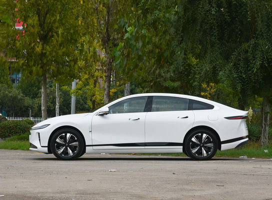 Τσανγκ'αν Α07 Sedan EV και Reev Δύο συνδυασμοί Η διάρκεια ζωής της μπαταρίας 515 χλμ (EV) και 1200 χλμ (1.5T κινητήρας Reev)