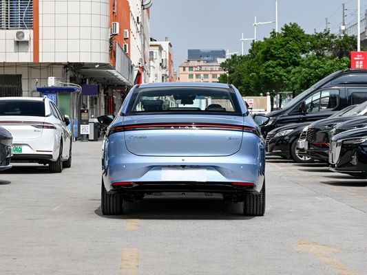 Το νέο ηλεκτρικό σεντάν της Aion S Max GAC με δύο εκδόσεις με εμβέλεια 510-610KM