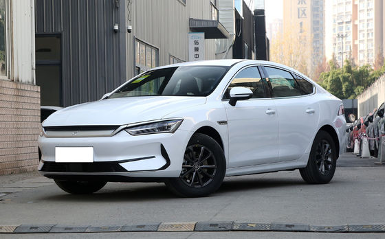 2024 BYD Qin Plus 55 χλμ/120 χλμ Honor μοντέλο Κίνα D-MI Plug σε υβριδικό αυτοκίνητο