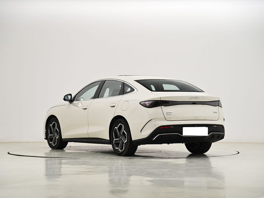 2024 BYD Seal06 Dm-i CLTC (L/100km) 1.36L PHEV Δύναμη Πλήρης Περιοχή 2100KM Υβριδικό Σεντάν!