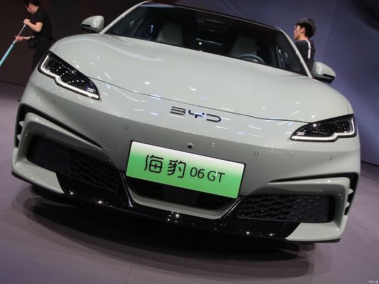 25 BYD Seal06GT, με εμβέλεια 505KM-605KM, με τετρακίνηση και δίτροχια κίνηση με δύο συστήματα.