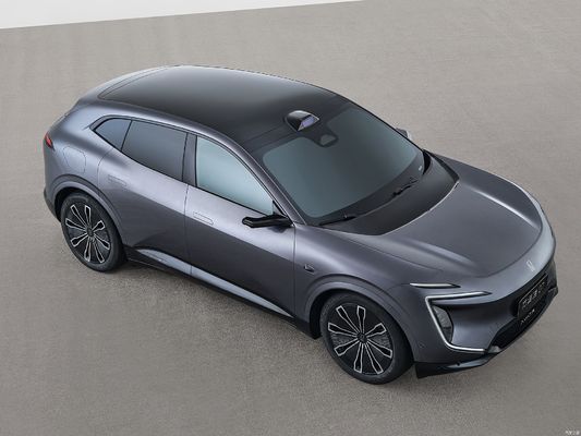 Το Changan Avatr 07 είναι μια νέα υψηλής ποιότητας μάρκα που δημιουργήθηκε από κοινού από την CATL, την Huawei και την Chang'an Automobile.το οποίο το καθιστά το πιο οικονομικά αποδοτικό έξυπνο σύστημα οδήγησης.