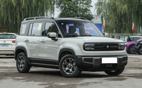 Το Baojun Yueye Plus είναι ένα κινεζικό ηλεκτρικό όχημα με χαρακτηριστικό τετραγωνικό σχεδιασμό, που προσφέρει μια αυτονομία CLTC 401 χλμ.προσφέροντας εξαιρετική αξία για το χρήμα